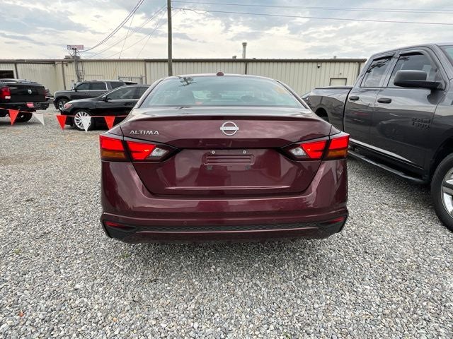 2025 Nissan Altima SV FWD