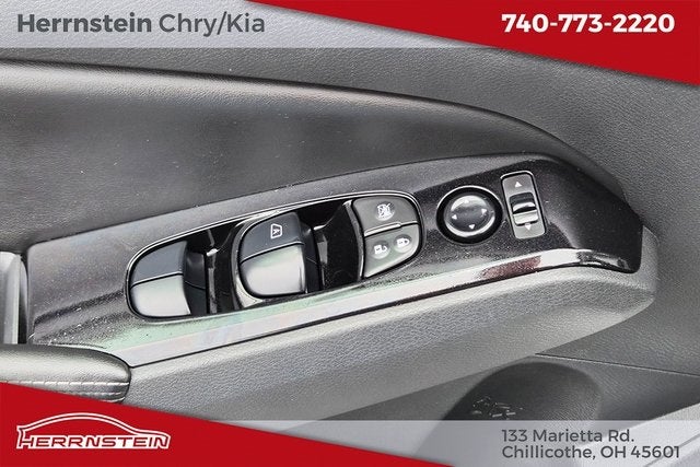 2023 Nissan Altima SV FWD