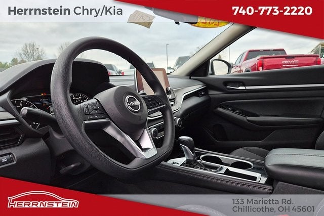 2023 Nissan Altima SV FWD