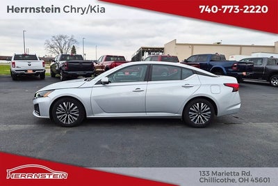 2023 Nissan Altima SV FWD