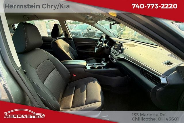 2024 Nissan Altima SV FWD