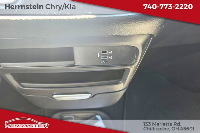 2027 Chrysler Pacifica PACIFICA SELECT