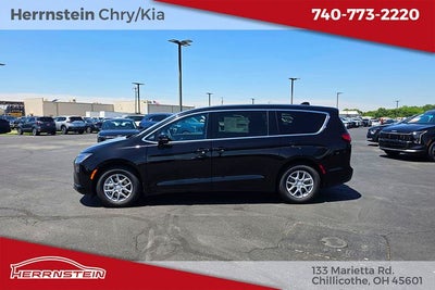 2027 Chrysler Pacifica PACIFICA SELECT