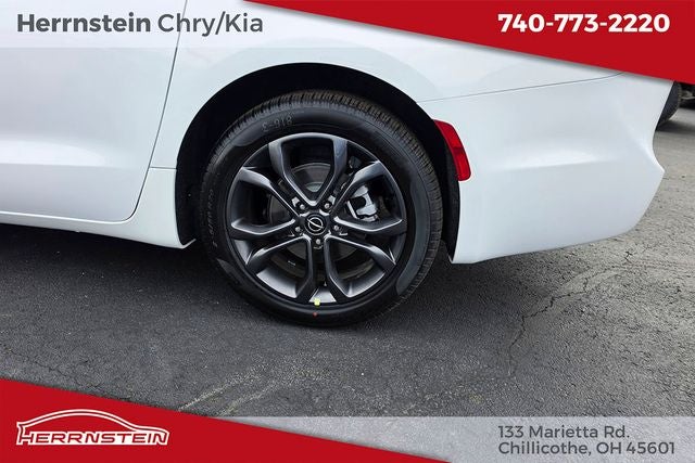 2026 Chrysler Pacifica PACIFICA SELECT