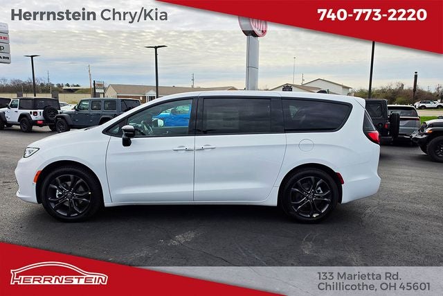 2026 Chrysler Pacifica PACIFICA SELECT