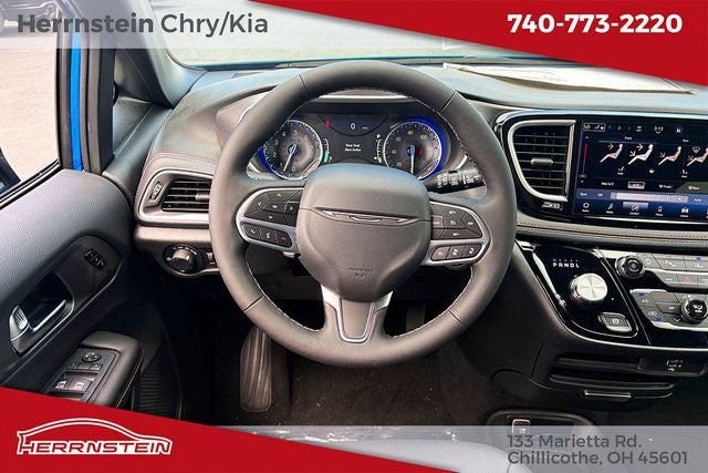 2027 Chrysler Pacifica PACIFICA SELECT