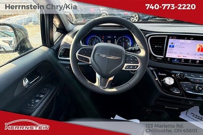 2026 Chrysler Voyager VOYAGER LX