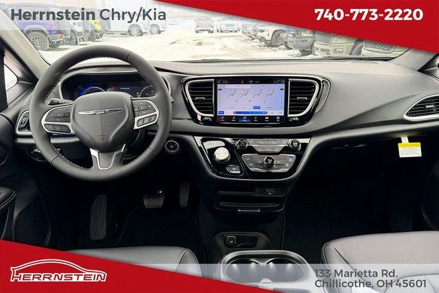 2026 Chrysler Voyager VOYAGER LX