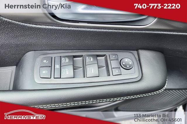 2026 Chrysler Voyager VOYAGER LX