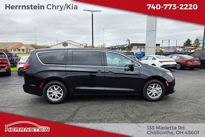 2026 Chrysler Voyager VOYAGER LX