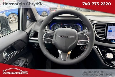 2026 Chrysler Voyager VOYAGER LX