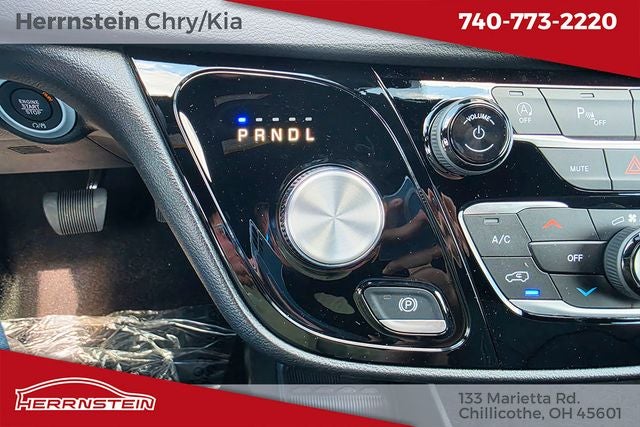 2026 Chrysler Voyager VOYAGER LX
