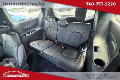 2026 Chrysler Voyager VOYAGER LX