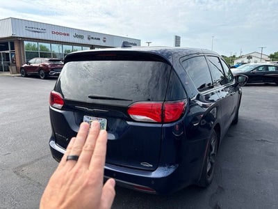 2020 Chrysler Pacifica Touring