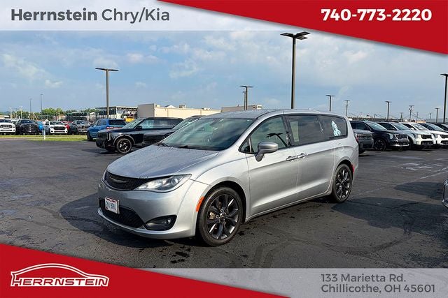 2018 Chrysler Pacifica Touring Plus