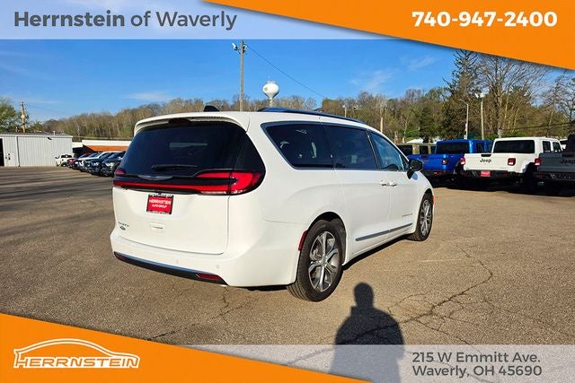 2026 Chrysler Pacifica Pinnacle