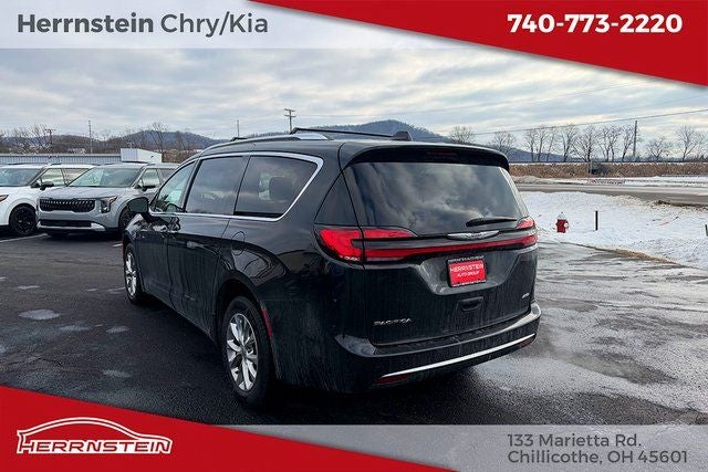 2021 Chrysler Pacifica Touring L AWD