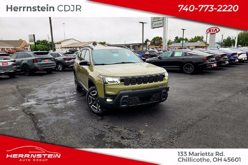 2026 Jeep Cherokee Laredo