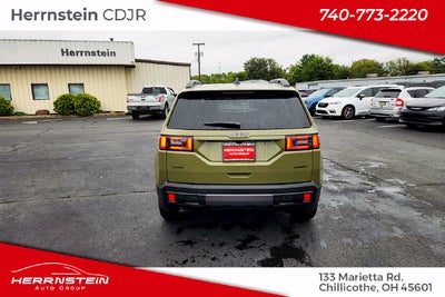2026 Jeep Cherokee Laredo