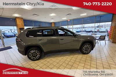 2026 Jeep Cherokee CHEROKEE LAREDO 4X4