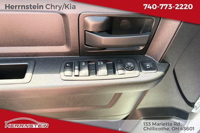 2024 RAM 3500 Tradesman Crew Cab 4x4 6'4' Box