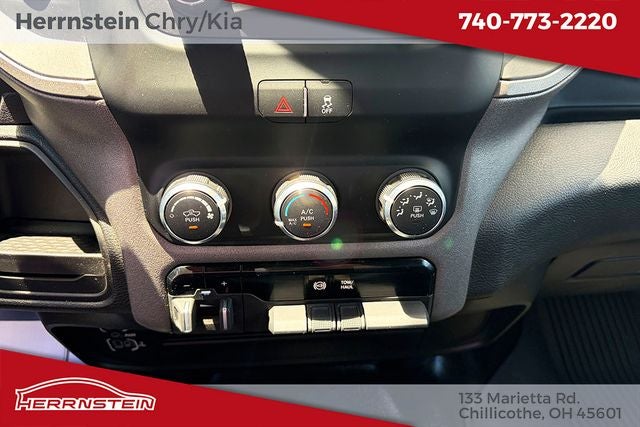 2024 RAM 3500 Tradesman Crew Cab 4x4 6'4' Box
