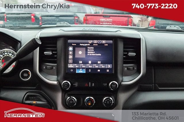 2024 RAM 3500 Big Horn Crew Cab 4x4 8' Box