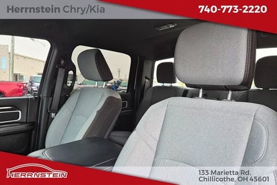 2024 RAM 3500 Big Horn Crew Cab 4x4 8' Box