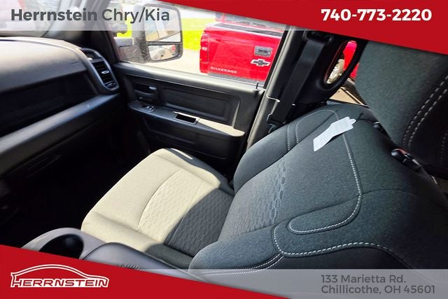 2025 RAM 2500 Tradesman Crew Cab 4x4 6'4' Box