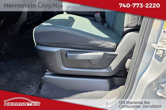 2025 RAM 2500 Tradesman Crew Cab 4x4 6'4' Box