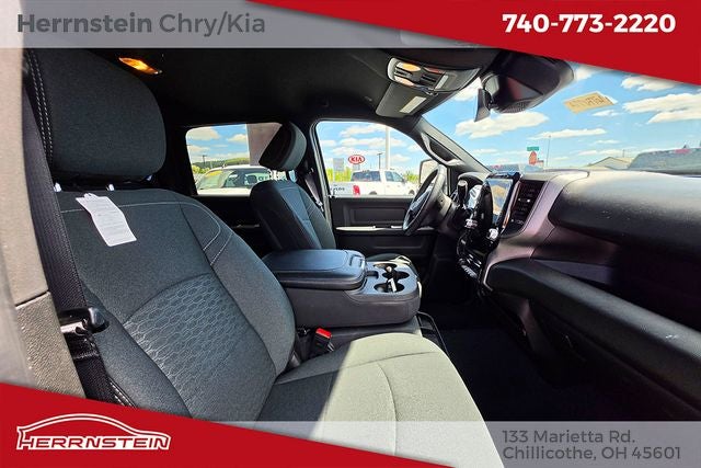 2025 RAM 2500 Tradesman Crew Cab 4x4 6'4' Box