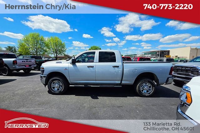 2025 RAM 2500 Tradesman Crew Cab 4x4 6'4' Box