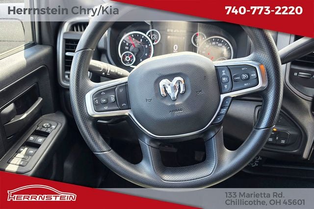 2025 RAM 2500 Tradesman Crew Cab 4x4 6'4' Box