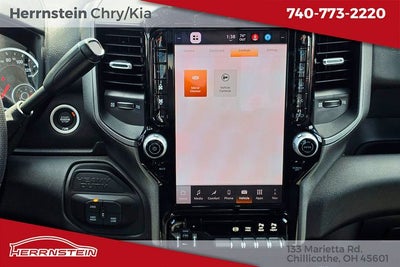 2025 RAM 2500 Tradesman Crew Cab 4x4 6'4' Box