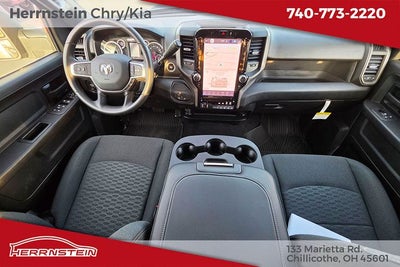 2026 RAM Ram 2500 RAM 2500 BLACK EXPRESS CREW CAB 4X4 6'4' BOX