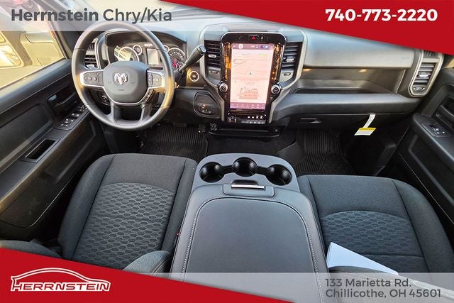 2026 RAM Ram 2500 RAM 2500 BLACK EXPRESS CREW CAB 4X4 6'4' BOX