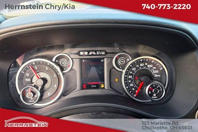 2026 RAM Ram 2500 RAM 2500 BLACK EXPRESS CREW CAB 4X4 6'4' BOX