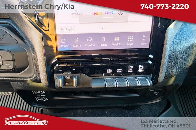 2026 RAM Ram 2500 RAM 2500 BLACK EXPRESS CREW CAB 4X4 6'4' BOX