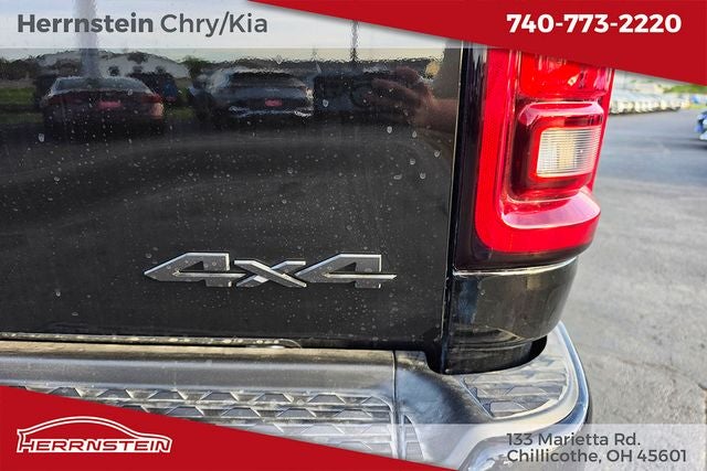 2026 RAM Ram 2500 RAM 2500 BLACK EXPRESS CREW CAB 4X4 6'4' BOX