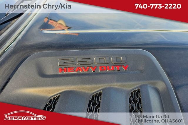 2026 RAM Ram 2500 RAM 2500 BLACK EXPRESS CREW CAB 4X4 6'4' BOX