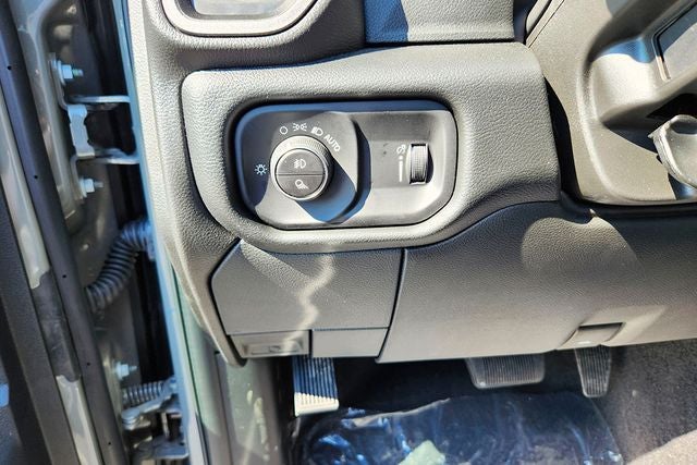 2027 RAM 2500 Base