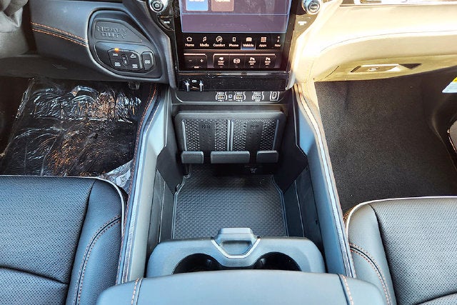 2027 RAM Ram 2500 Base