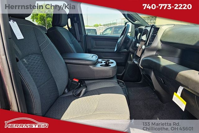 2026 RAM Ram 3500 RAM 3500 TRADESMAN CREW CAB 4X4 8' BOX