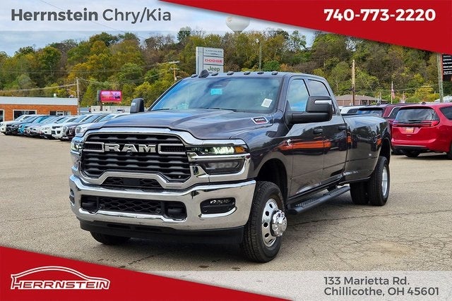 2026 RAM Ram 3500 RAM 3500 TRADESMAN CREW CAB 4X4 8' BOX