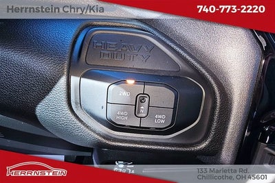 2025 RAM 3500 Tradesman Crew Cab 4x4 8' Box