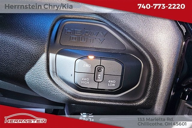 2025 RAM 3500 Tradesman Crew Cab 4x4 8' Box