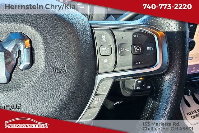 2025 RAM 3500 Tradesman Crew Cab 4x4 8' Box