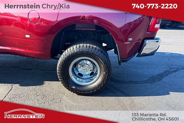 2022 RAM 3500 Big Horn Crew Cab 4x4 8' Box