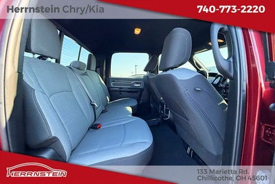 2022 RAM 3500 Big Horn Crew Cab 4x4 8' Box