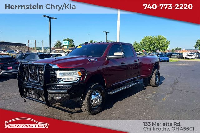 2022 RAM 3500 Big Horn Crew Cab 4x4 8' Box
